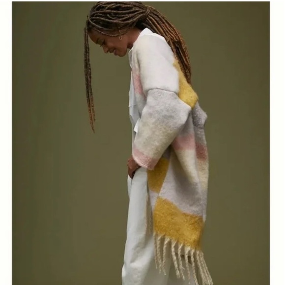 Anthropologie Striped Knit Fringe Trimmed Kimono - Picture 2 of 4